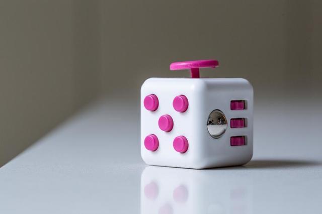 Fidget-Cube.jpg