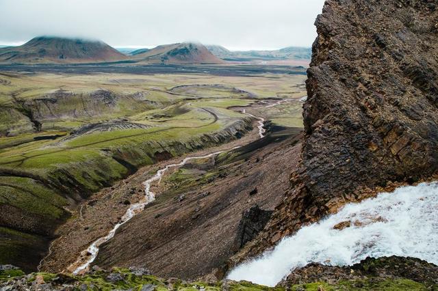 glacier-water-winding-through-landscape.jpg