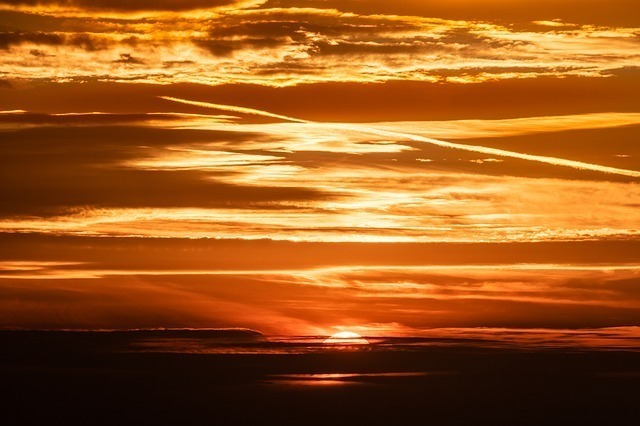 sunset-3687200_640.jpg